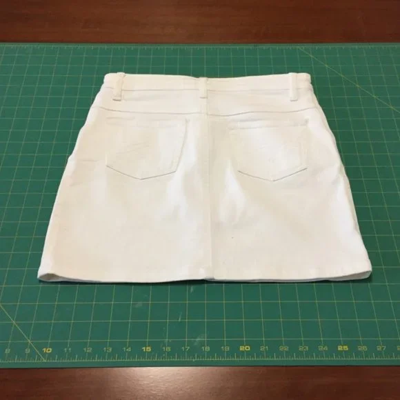 Ricki's White Denim Skirt - Picture 2 of 3